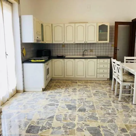 Siracusa Boutique *