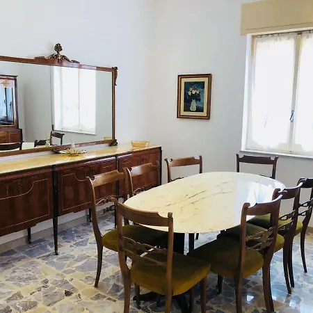 Siracusa Boutique * Syracuse