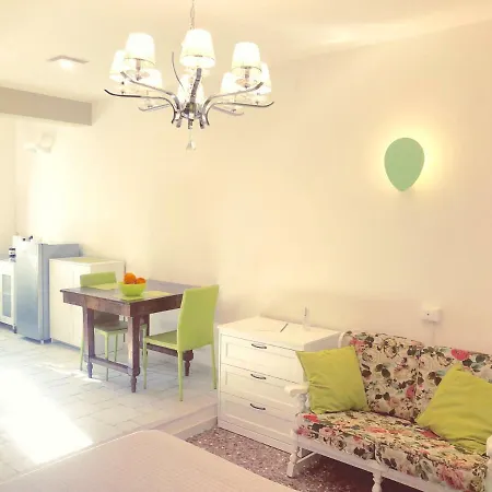 Siracusa Boutique * Syracuse
