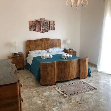 Siracusa Boutique شقة *